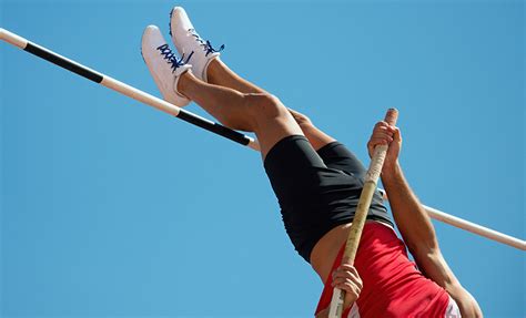 erkekler yüksek atlama dünya rekoru